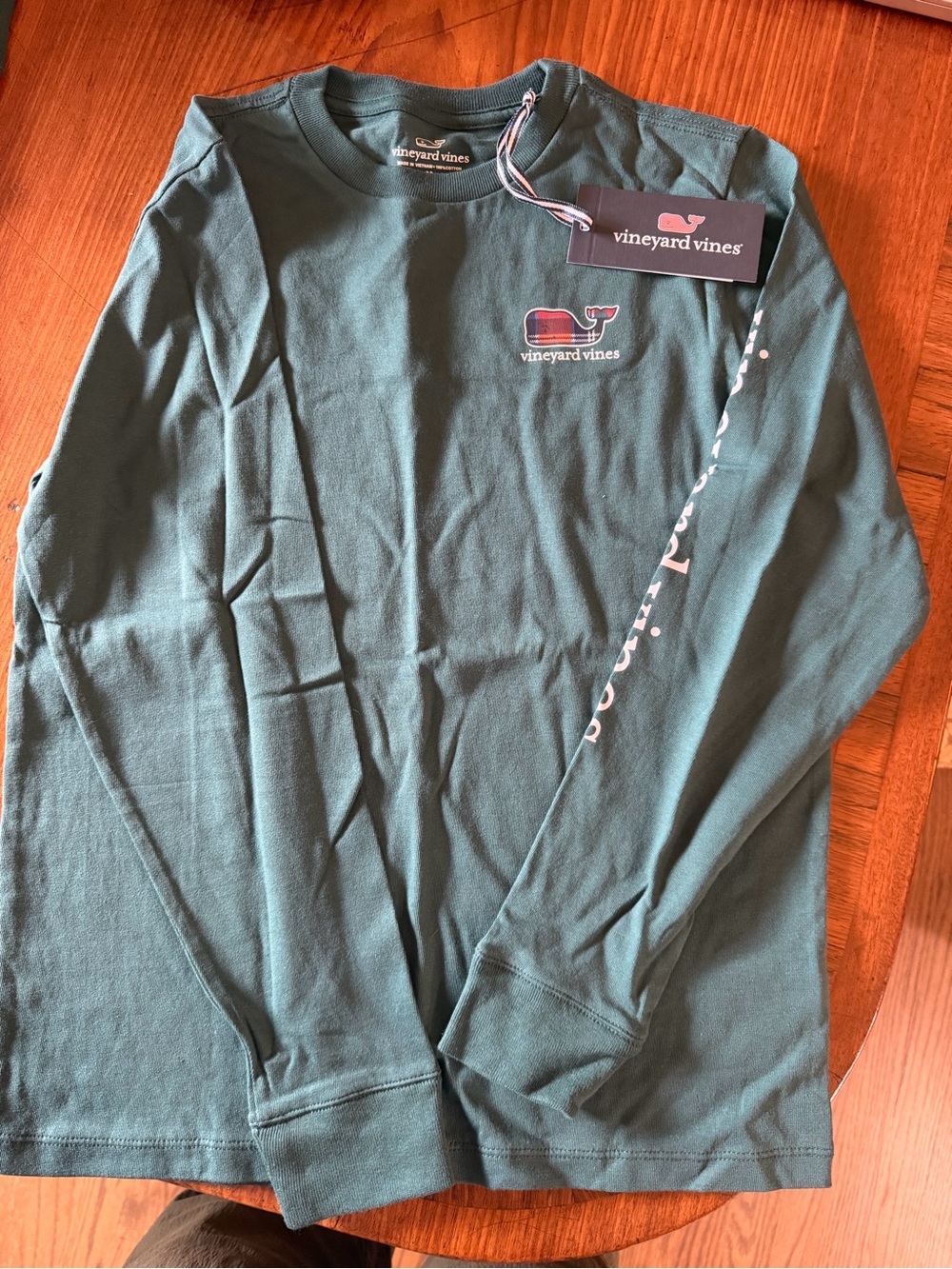 Vineyard Vines Boy’s Plaid whale Long-Sleeve Crew in Charleston  Green